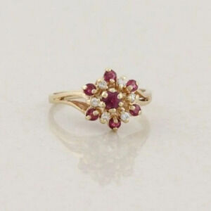 10k Yellow Gold Natural Ruby & Diamond Flower Ring Size 5 3/4
